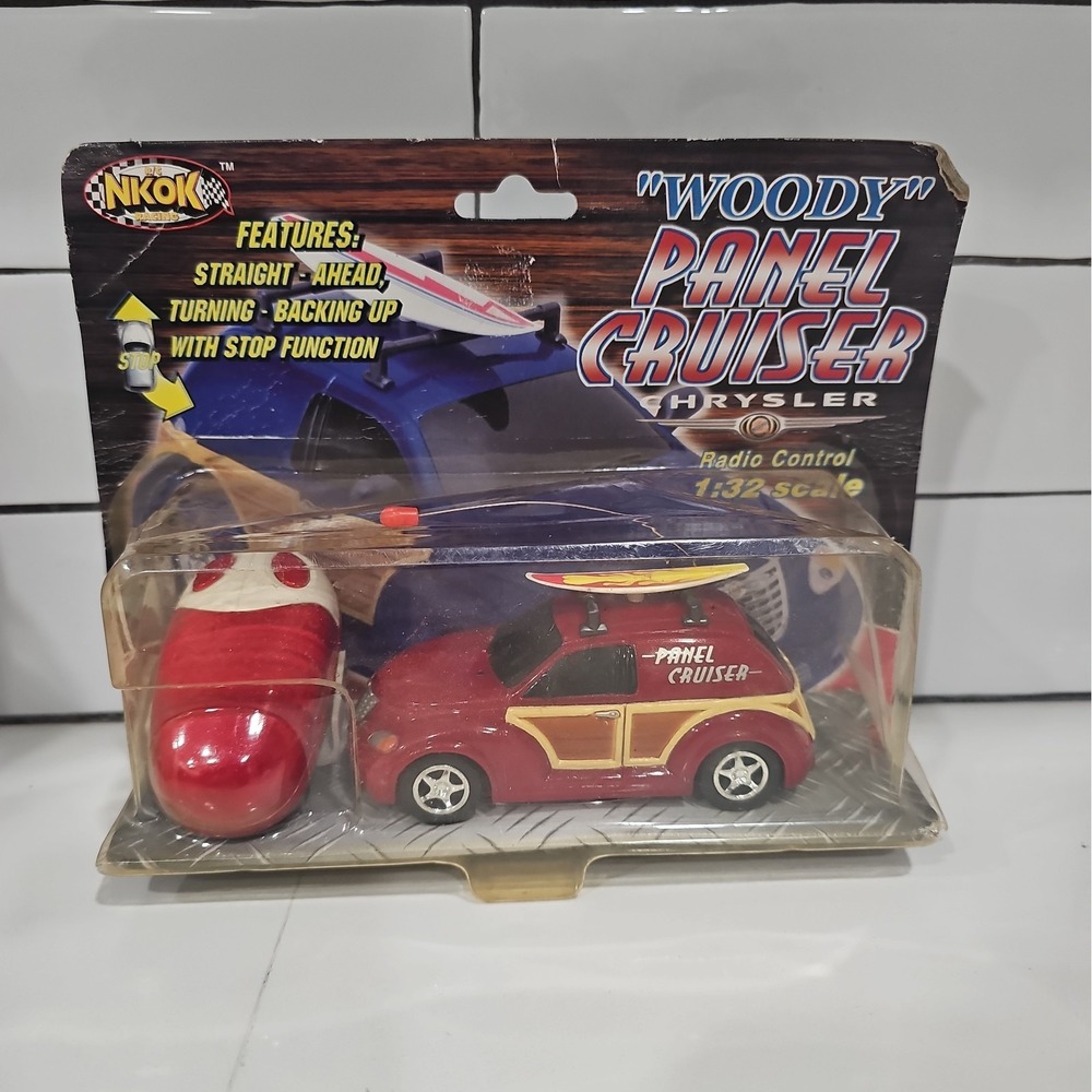 NIP NKOK RC Woodie Panel Cruiser Chrysler Radio Controll 1/32 Scale 49MHz